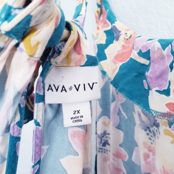 Ava & Viv Blue Floral High Lo Dress - Picture 7 of 7